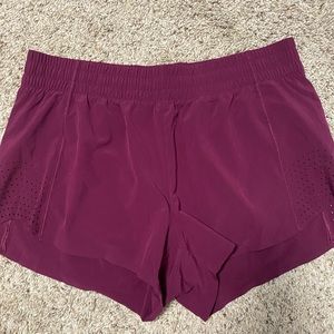 ATHLETA WOMEN SHORT